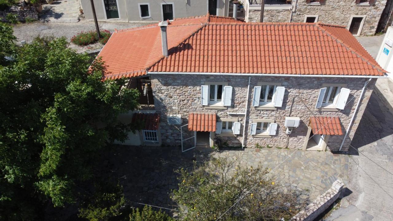 Studio Maria Barbajonn'S Stone House Foutia Bagian luar foto